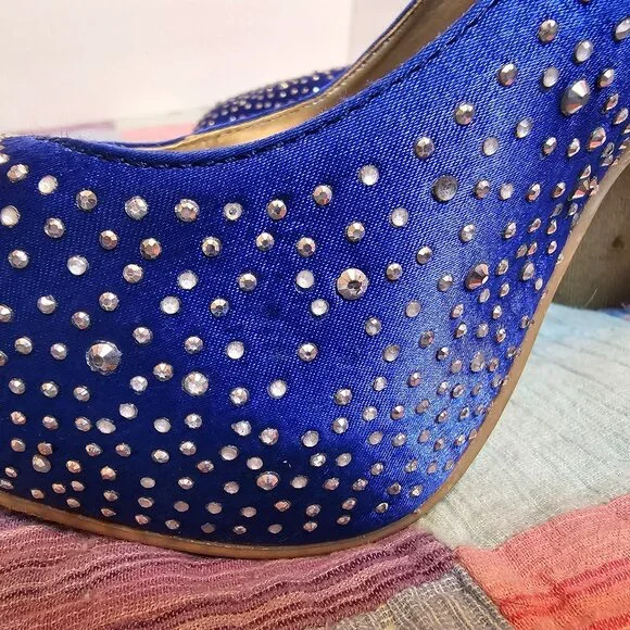 Forever 21 Blue Sparkly Platform Heels, Size 9 - Picture 9 of 10